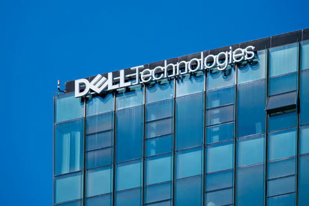 The Dell Technologies sign on a glass office facade, used as the ThriveInMarkets week-ahead inline image for August 31 to September 4 2026, when Dell reports after Tuesday's close as the hardware follow-through on Nvidia, one session before Broadcom